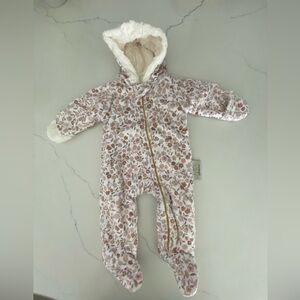 Footie jumpsuit 6-12m